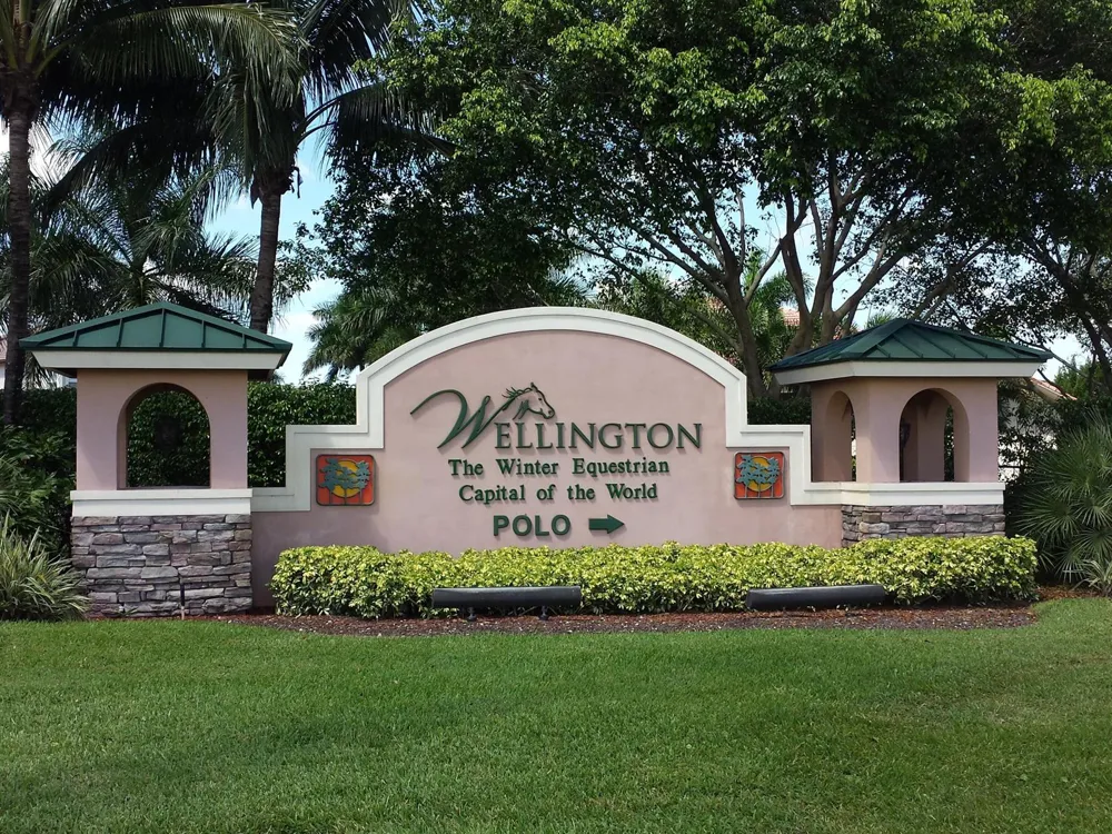 10884 Paso Fino Drive Wellington, FL 33449