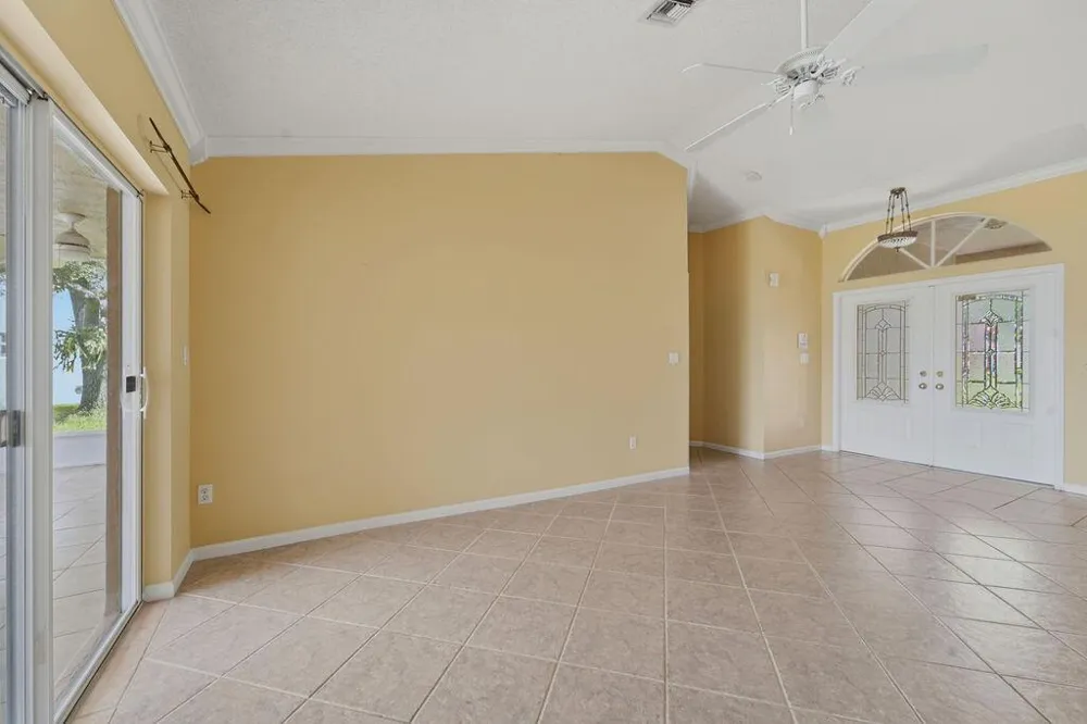 10884 Paso Fino Drive Wellington, FL 33449