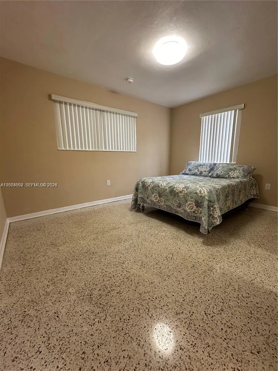 10500 NW 28th Ct #10500 Miami, FL 33147