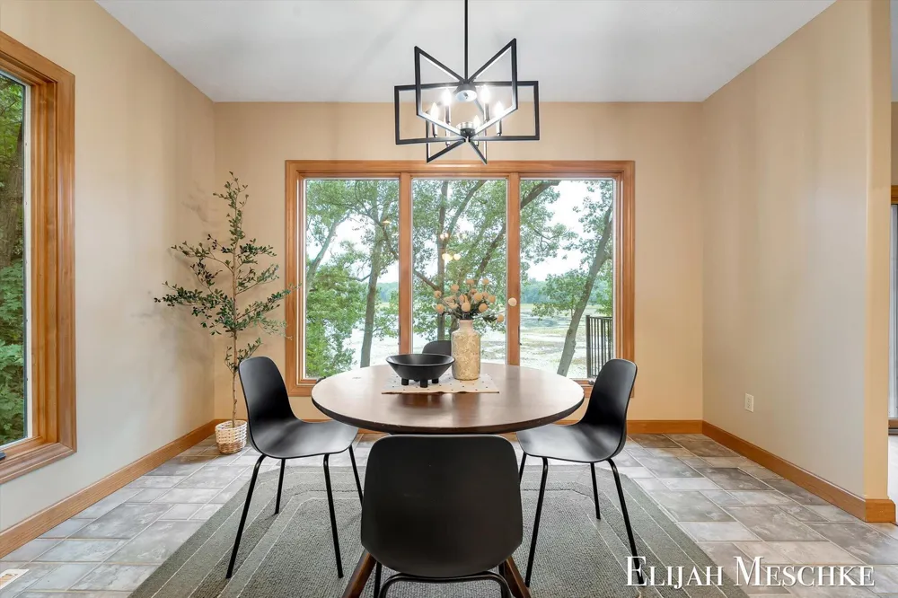 7099 Oak Shore Drive Twin Lake, MI 49457