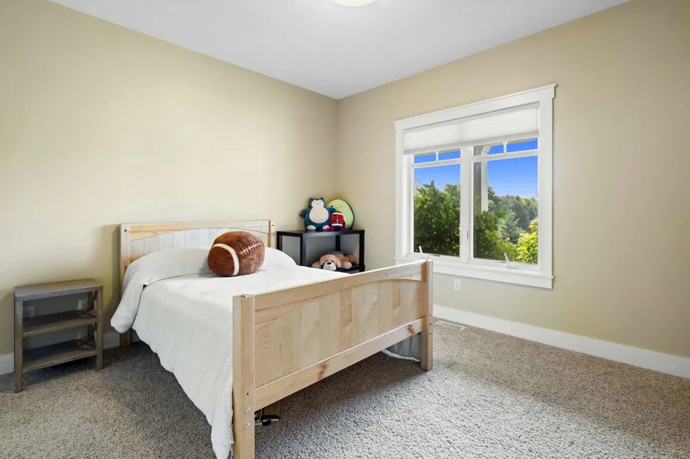 1375 Braebury Way Peninsula Township, MI 49686