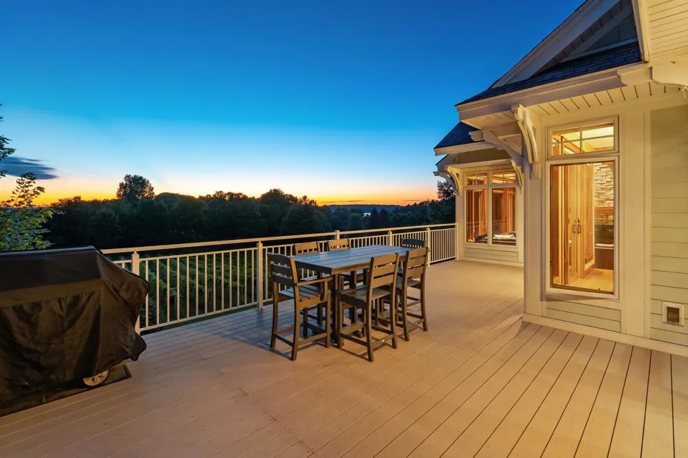 1375 Braebury Way Peninsula Township, MI 49686