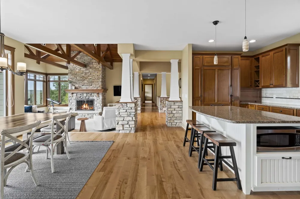 1375 Braebury Way Peninsula Township, MI 49686