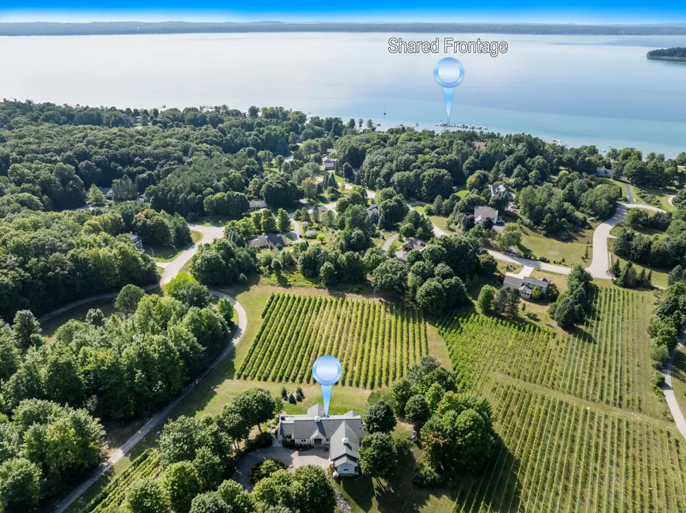 1375 Braebury Way Peninsula Township, MI 49686