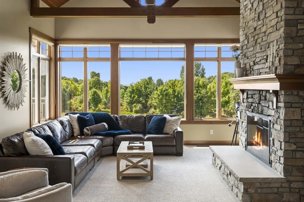 1375 Braebury Way Peninsula Township, MI 49686