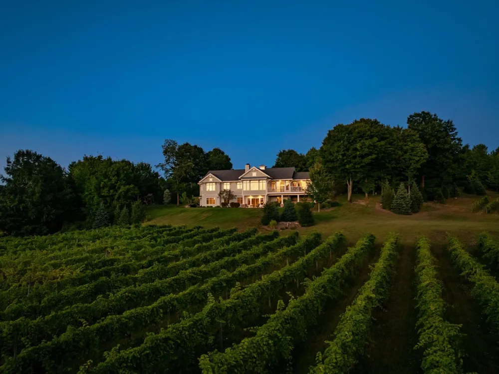 1375 Braebury Way Peninsula Township, MI 49686
