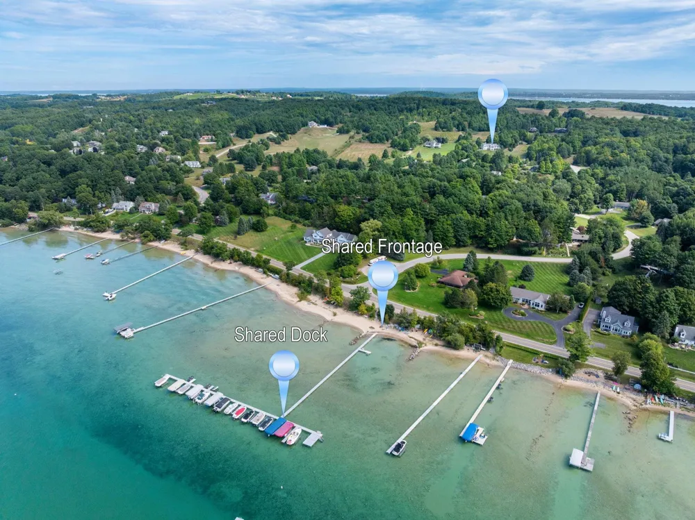 1375 Braebury Way Peninsula Township, MI 49686