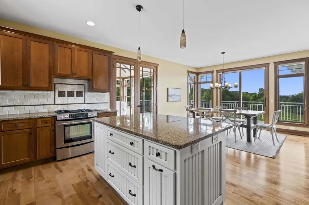 1375 Braebury Way Peninsula Township, MI 49686