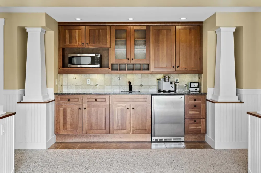 1375 Braebury Way Peninsula Township, MI 49686