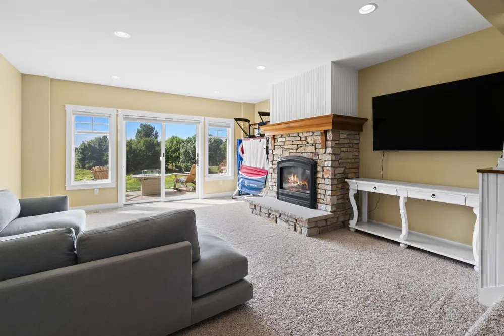 1375 Braebury Way Peninsula Township, MI 49686