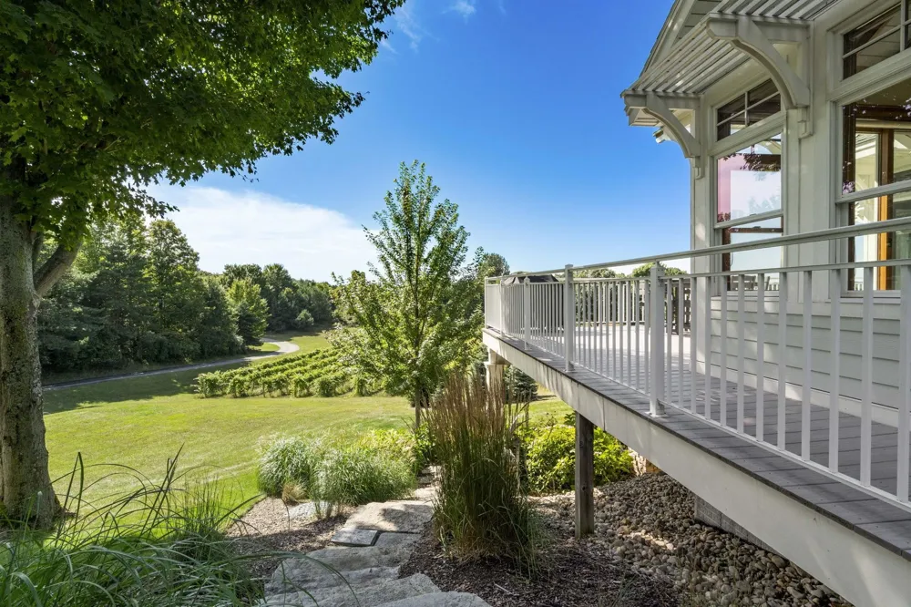 1375 Braebury Way Peninsula Township, MI 49686
