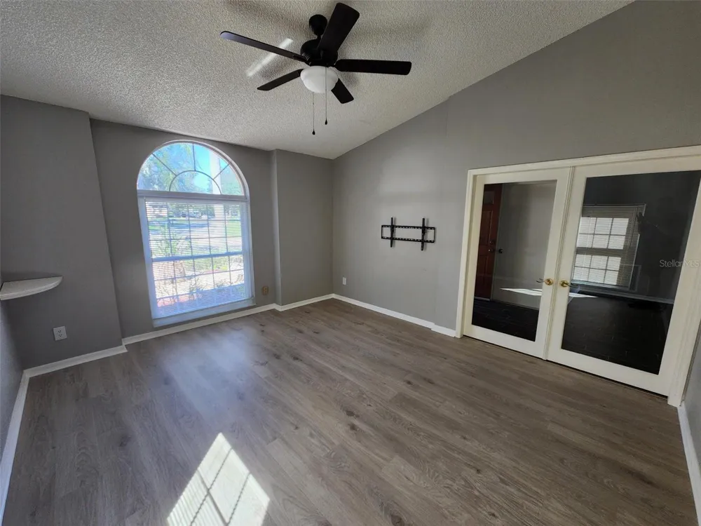 4710 LIGHTERWOOD WAY Valrico, FL 33596