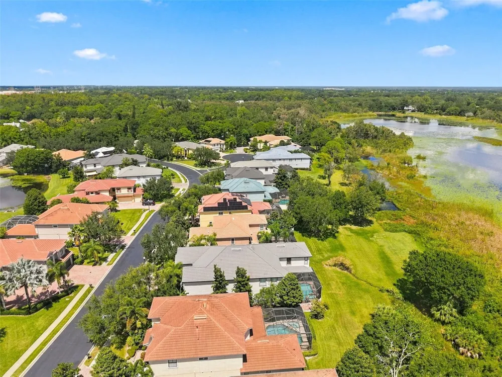 2707 LAKEBREEZE LANE S Clearwater, FL 33759