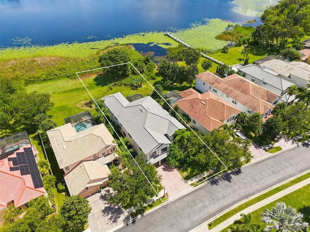 2707 LAKEBREEZE LANE S Clearwater, FL 33759