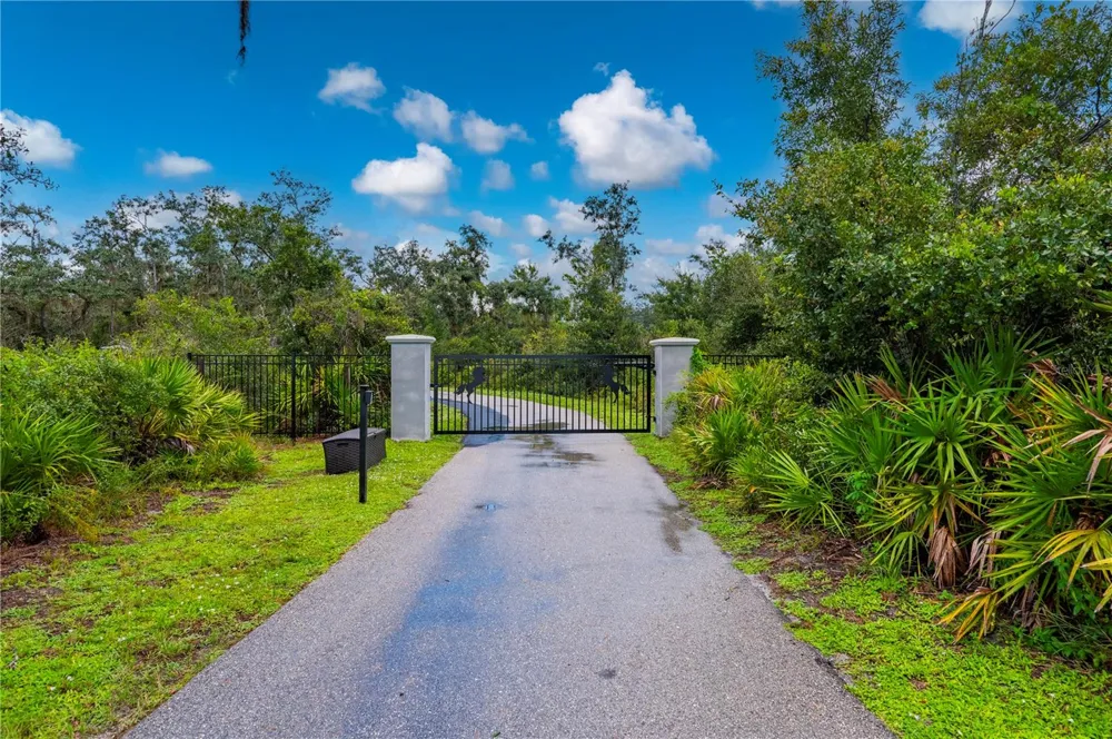15500 WATER OAK COURT Punta Gorda, FL 33982