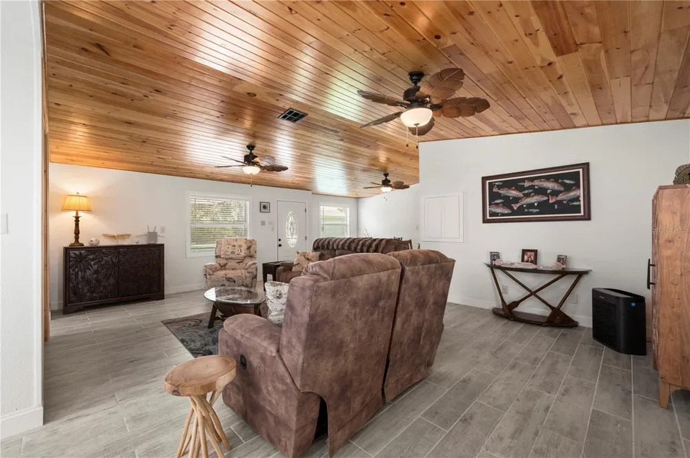 15500 WATER OAK COURT Punta Gorda, FL 33982