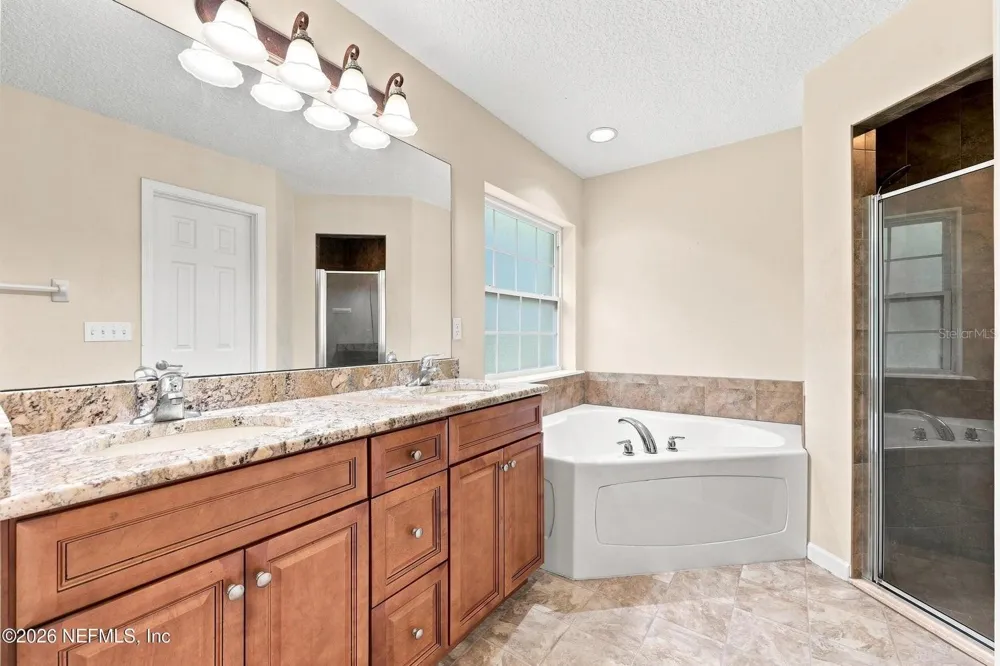 54157 AMBLERWOOD WAY Callahan, FL 32011