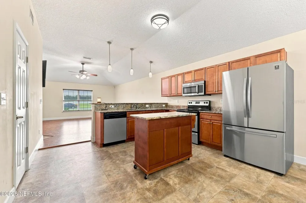 54157 AMBLERWOOD WAY Callahan, FL 32011