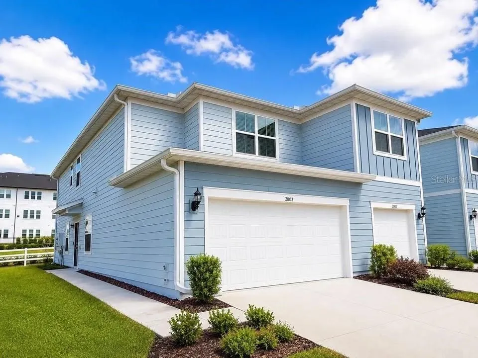 2803 STUNNING AVENUE Davenport, FL 33896