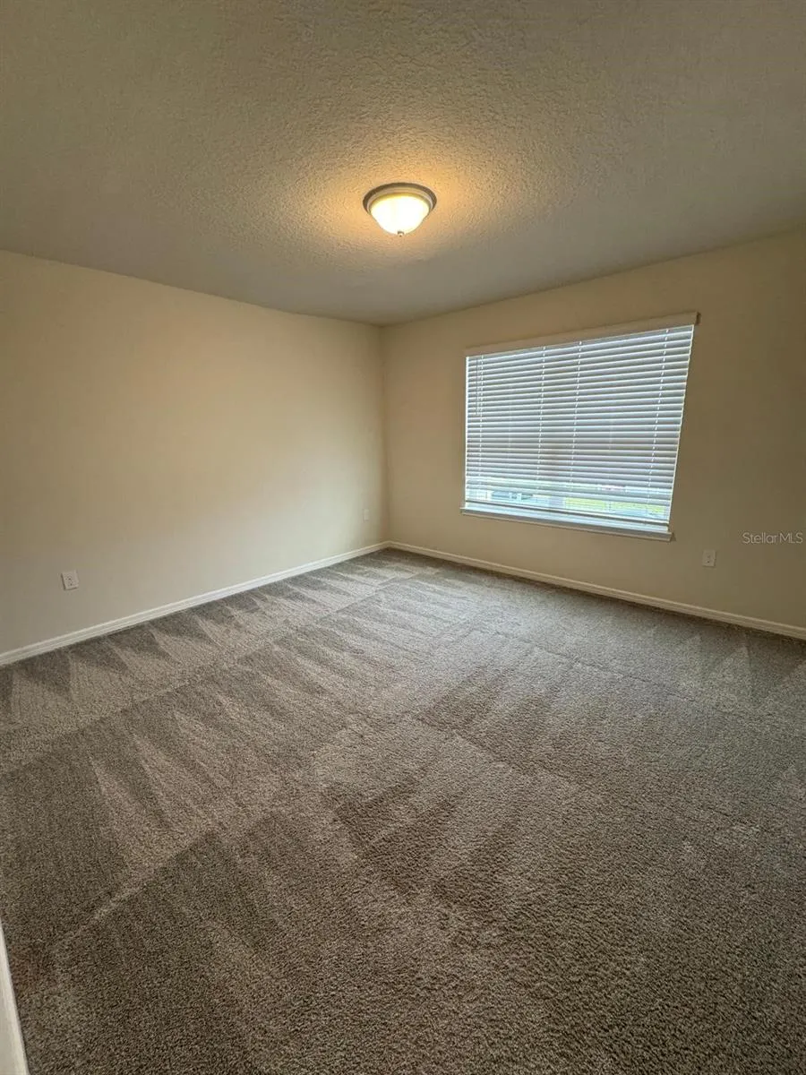 2803 STUNNING AVENUE Davenport, FL 33896