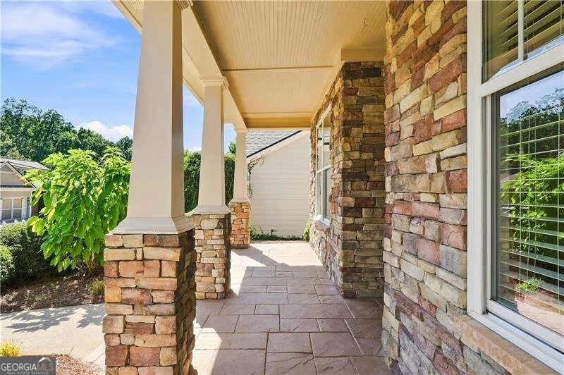 637 Laurel XING Canton, GA 30114
