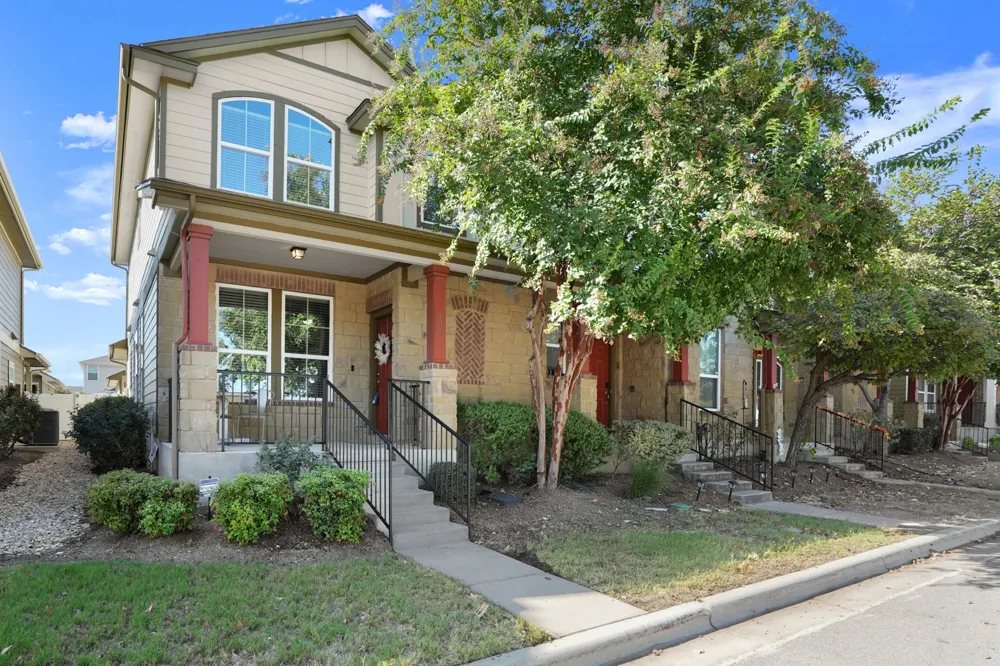 800 Lost Pines Lane Cedar Park, TX 78613