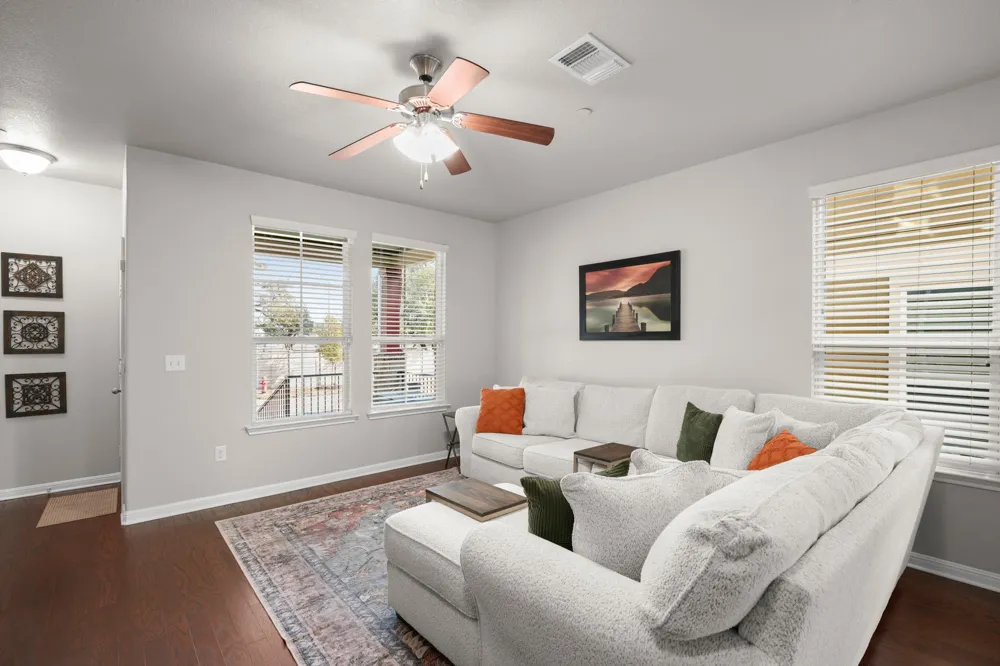 800 Lost Pines Lane Cedar Park, TX 78613