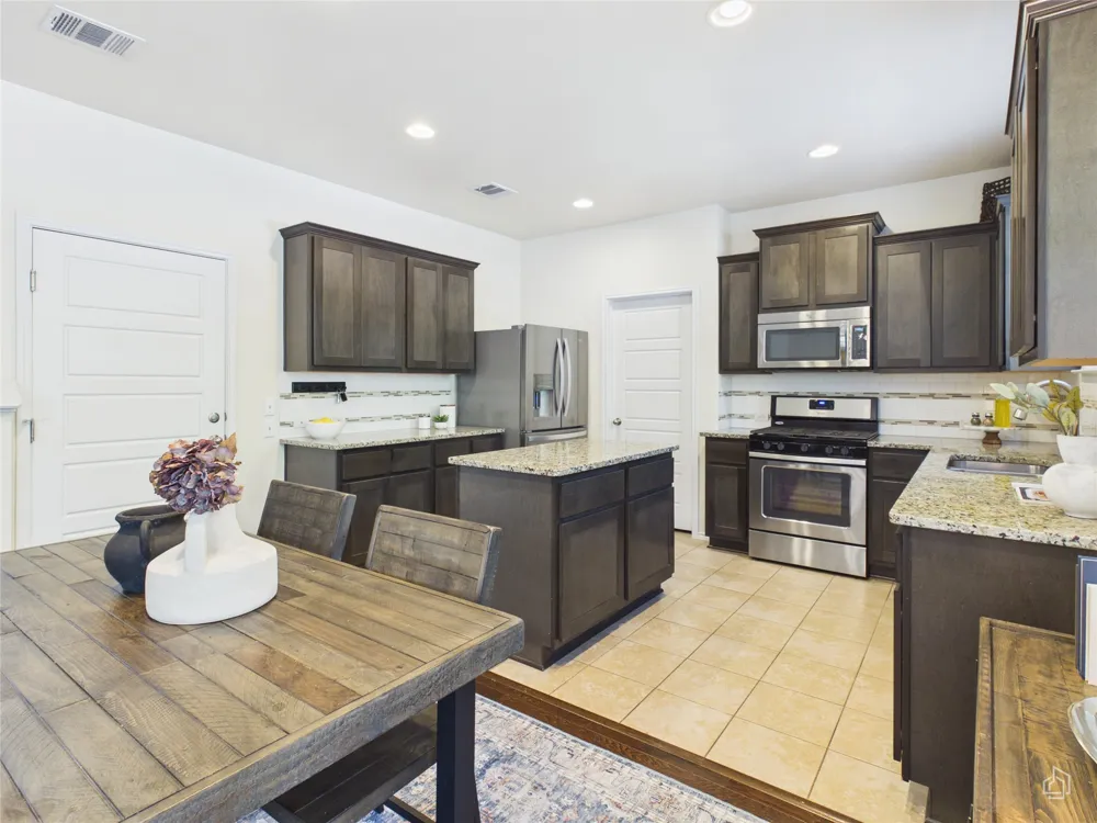 9204 Sawyer Fay Lane Austin, TX 78748
