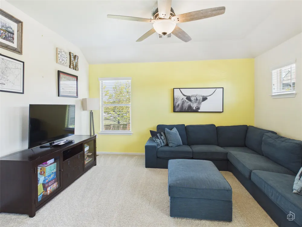 9204 Sawyer Fay Lane Austin, TX 78748