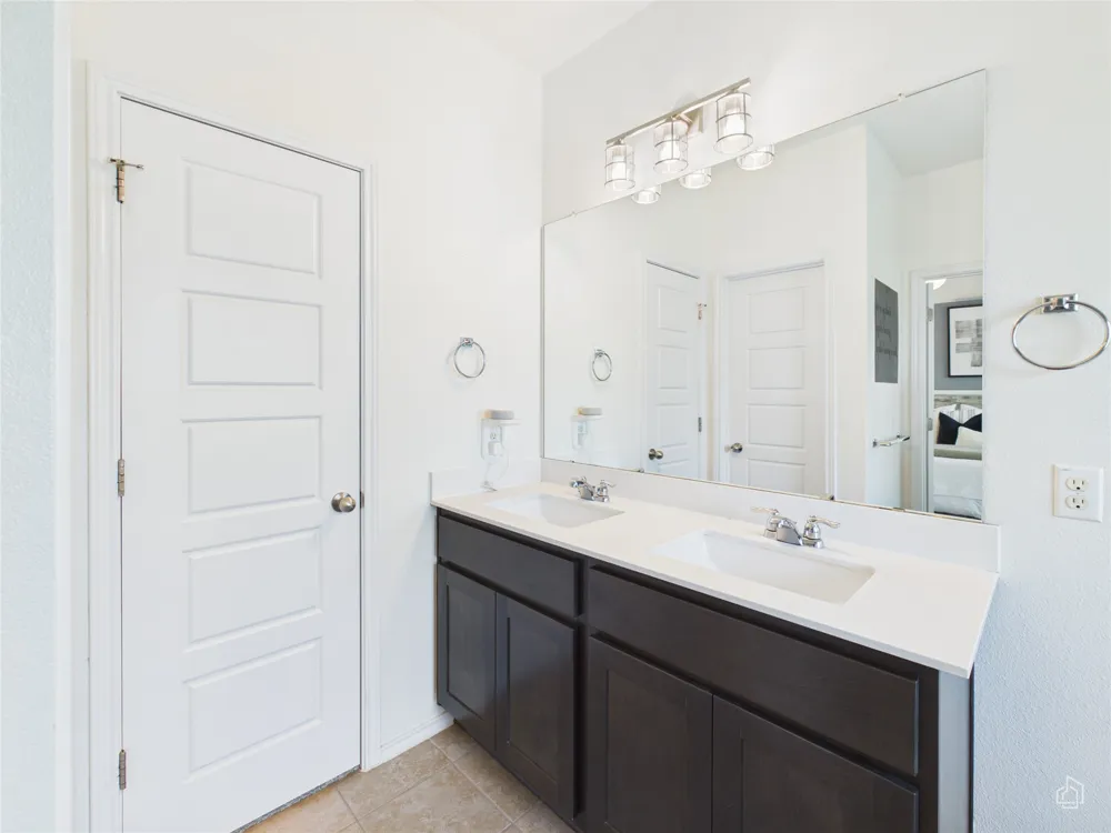 9204 Sawyer Fay Lane Austin, TX 78748
