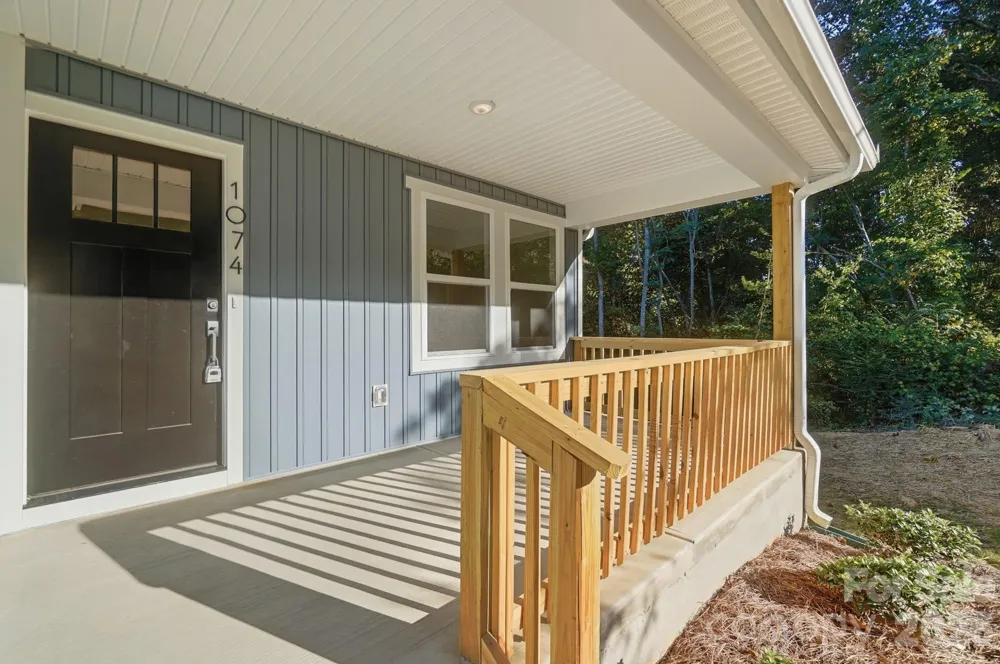 1074 Mountain Crest Drive Kings Mountain, NC 28086