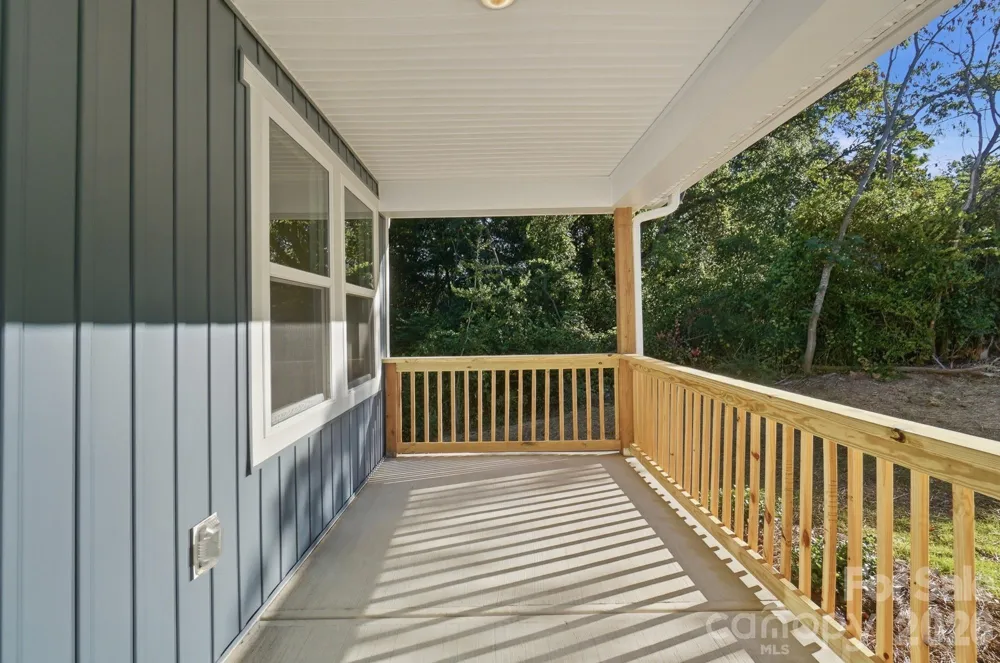 1074 Mountain Crest Drive Kings Mountain, NC 28086
