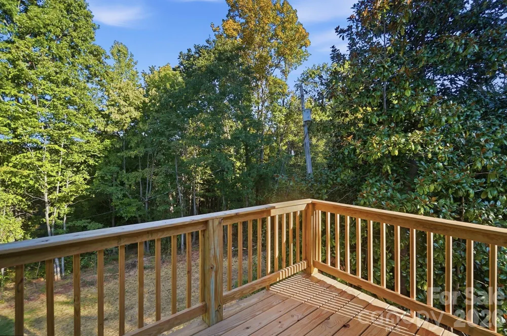 1074 Mountain Crest Drive Kings Mountain, NC 28086