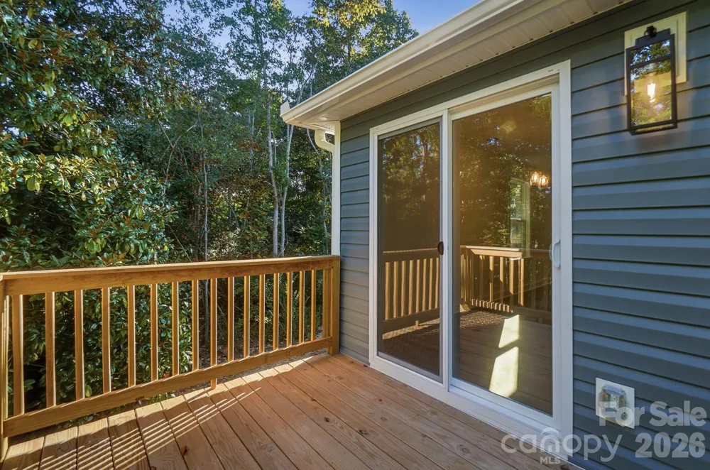 1074 Mountain Crest Drive Kings Mountain, NC 28086