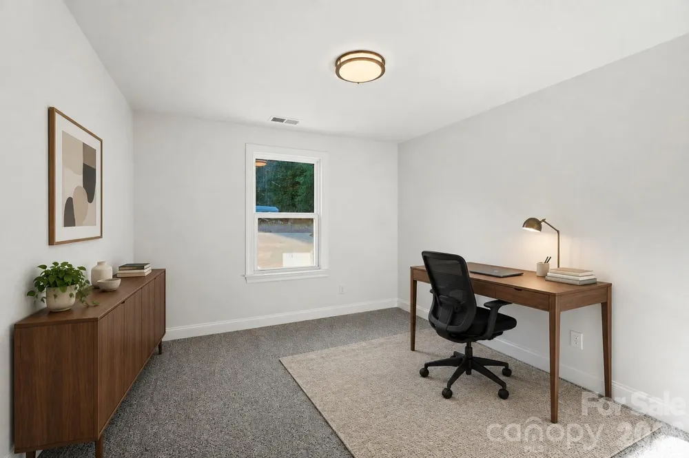 1074 Mountain Crest Drive Kings Mountain, NC 28086