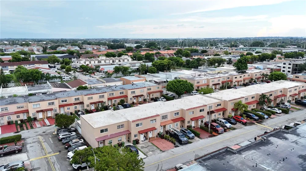 1784 W 56th Ter #401 Hialeah, FL 33012