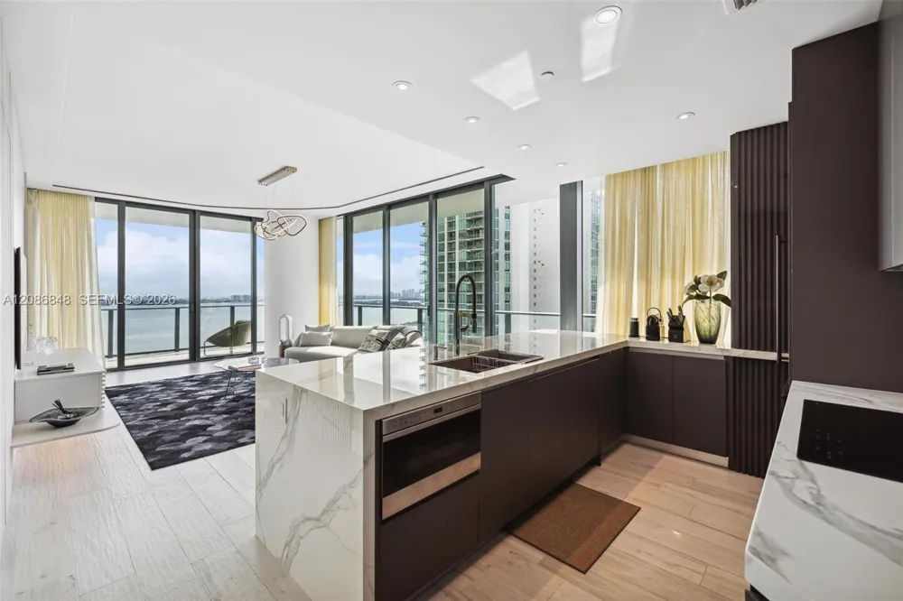 480 NE 31st St #3501 Miami, FL 33137