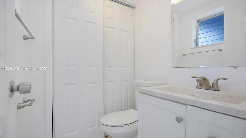 1340 Lincoln Rd #404 Miami Beach, FL 33139