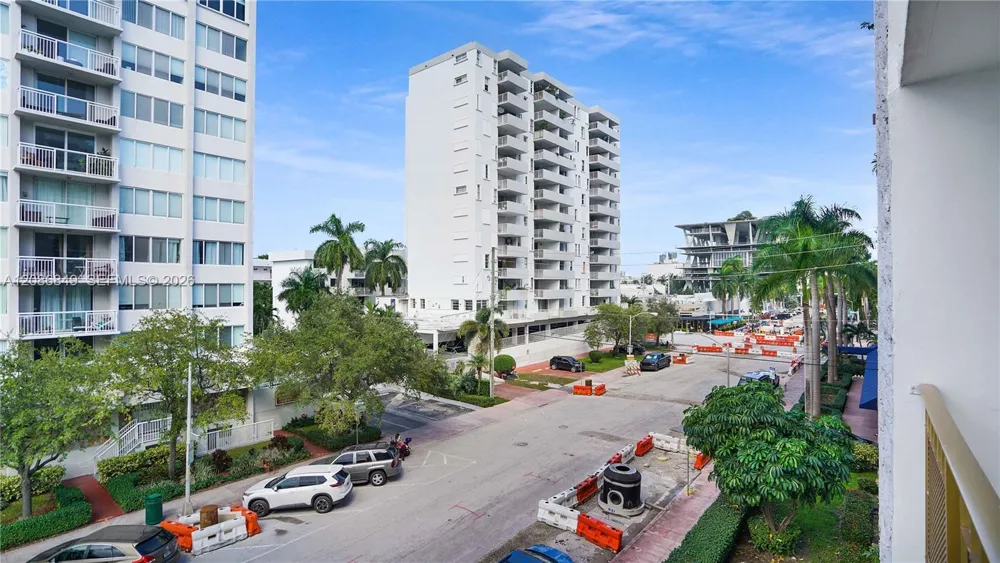 1340 Lincoln Rd #404 Miami Beach, FL 33139