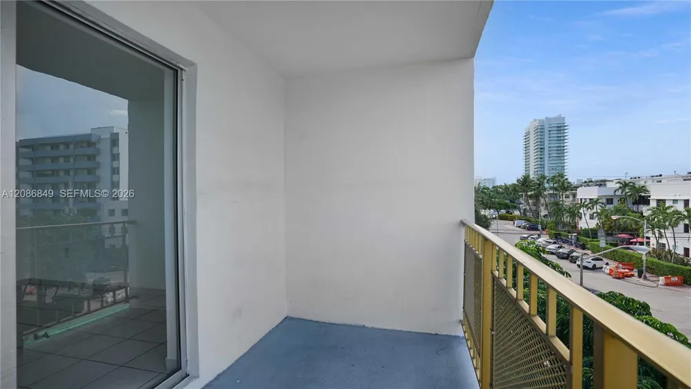1340 Lincoln Rd #404 Miami Beach, FL 33139