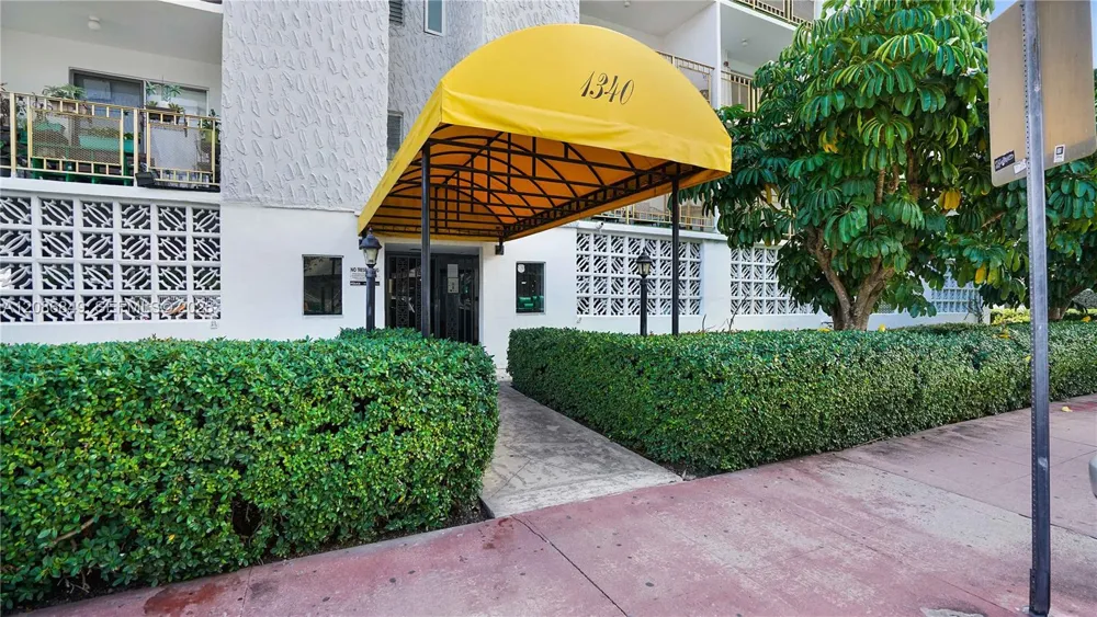 1340 Lincoln Rd #404 Miami Beach, FL 33139