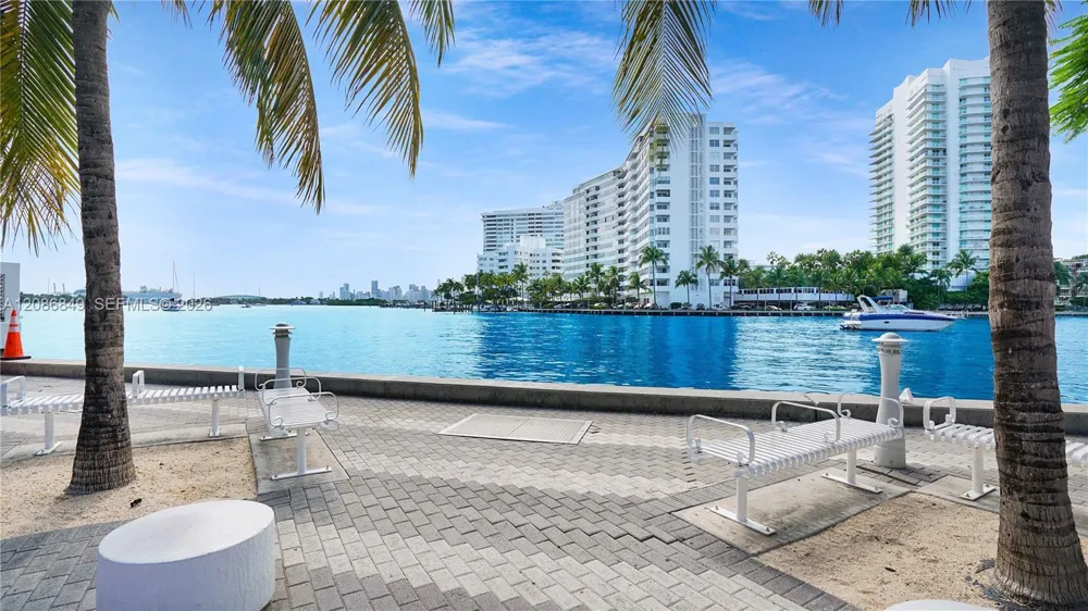 1340 Lincoln Rd #404 Miami Beach, FL 33139