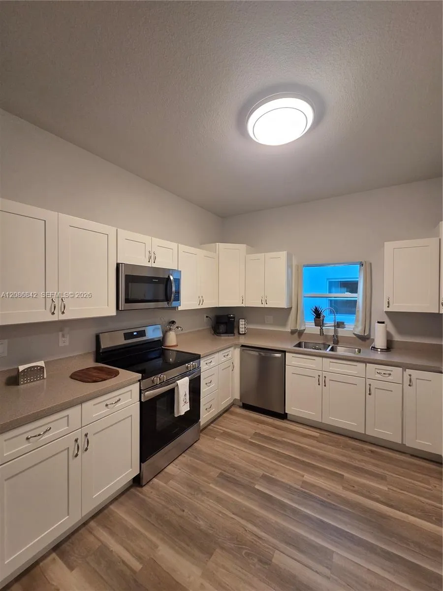1498 Las Villa BL Other City - In The State Of Florida, FL 33870