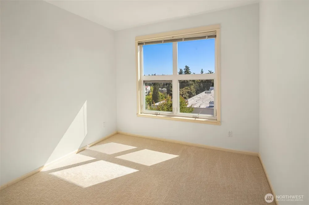 10042 Main Street #505 Bellevue, WA 98004