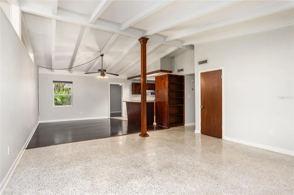 2006 NW 40TH TERRACE Gainesville, FL 32605