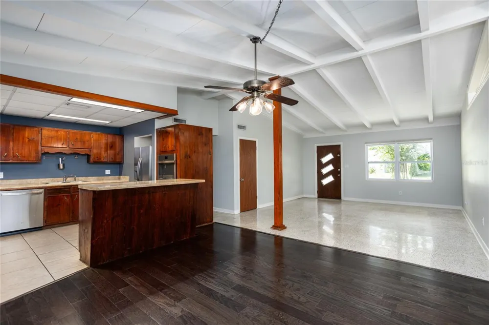 2006 NW 40TH TERRACE Gainesville, FL 32605