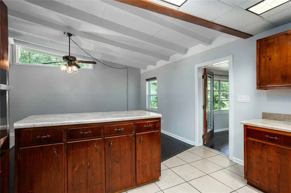 2006 NW 40TH TERRACE Gainesville, FL 32605