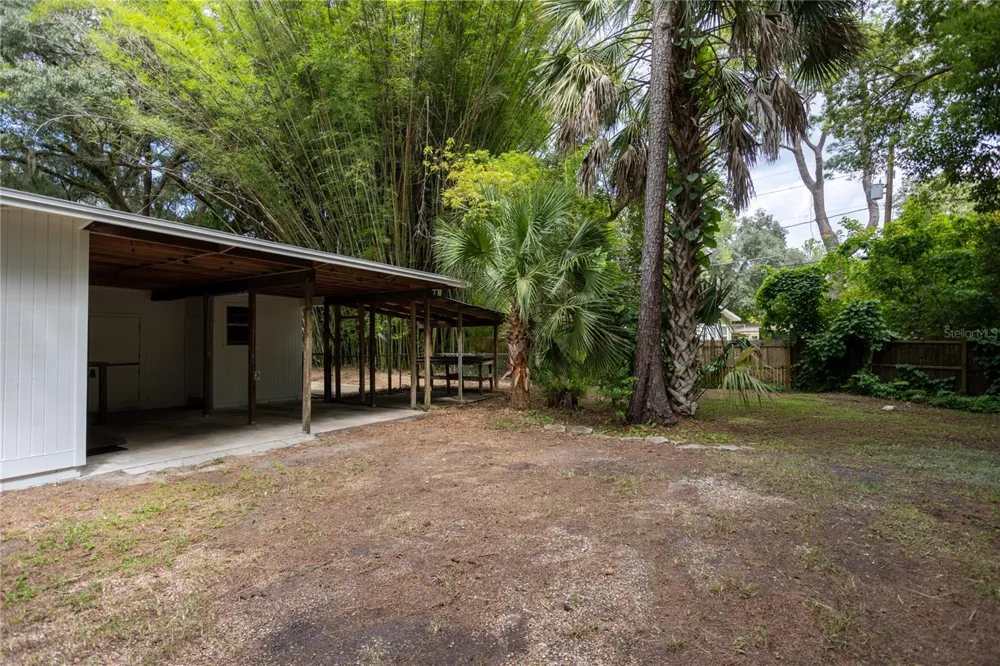 2006 NW 40TH TERRACE Gainesville, FL 32605