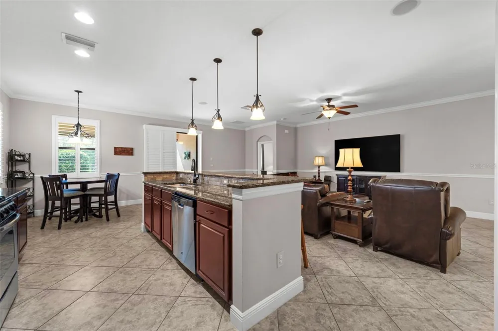 8212 36TH STREET E Sarasota, FL 34243