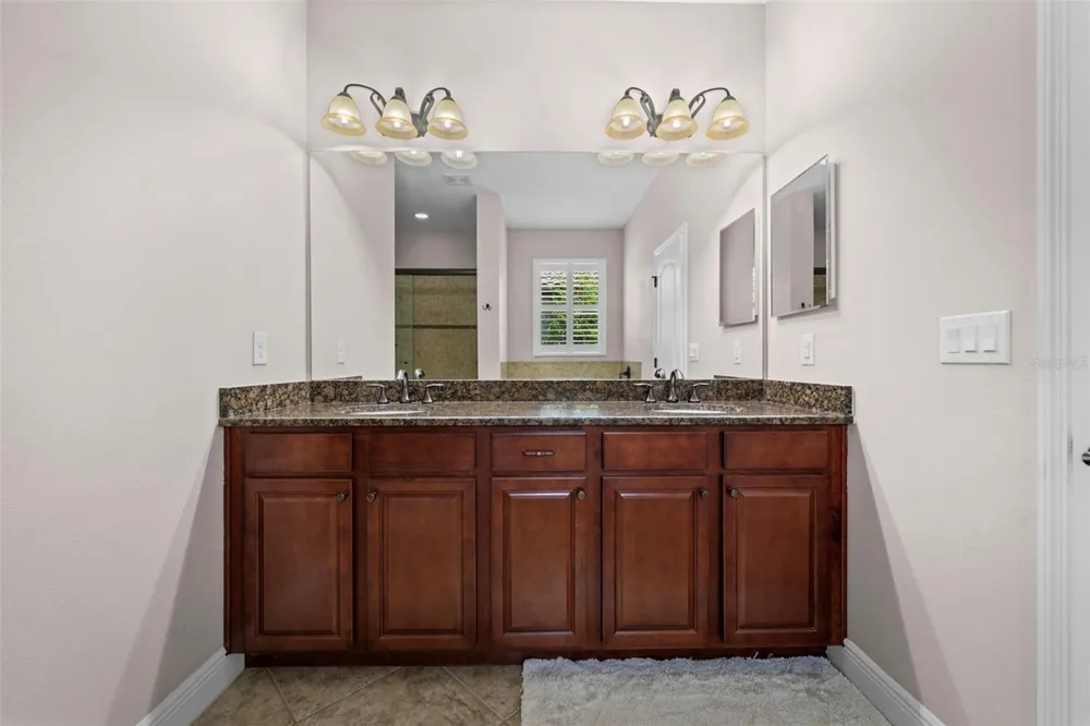 8212 36TH STREET E Sarasota, FL 34243